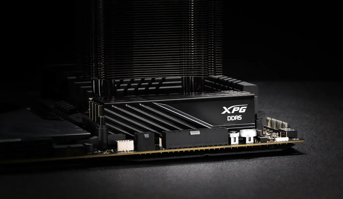 ADATA XPG Lancer BLADE DDR5 low-profile heatsink design for compact PC cases
